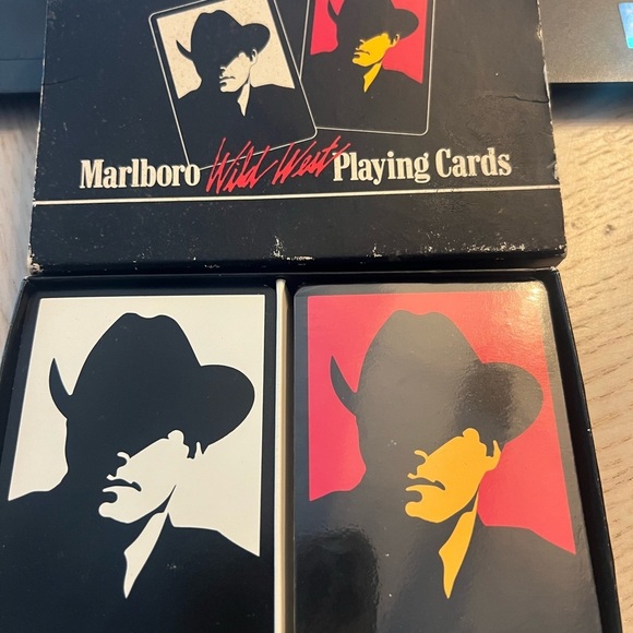 Marlboro Other - Vintage Marlboro Wild West Playing Cards Set